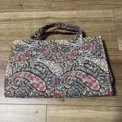 Item thumbnail for item 85d0e9ab-fc80-4791-99dc-856b7a278d2b