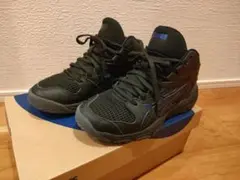 asics ダンクショットMB9　サイズ22.5 ブラック色