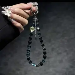 クリスタルビーズスマホストラップ