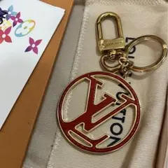 新品 ルイヴィトン ポルトクレ LVサークル エピ バッグチャーム