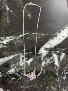 stugazi butterfly ネックレス　シルバー