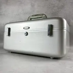 希少ビンテージ　　HALLIBURTON ハリバートン　アルミ　コスメケース