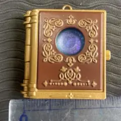 Item thumbnail for item c6fd1a12-478a-4aaf-8248-22f222abeb85