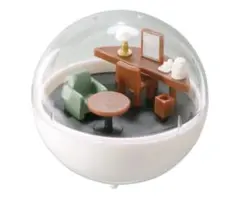 カプセルホテル ドレッサー ガチャガチャ