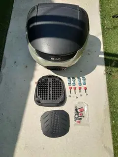 Item thumbnail for item 07d6a156-e68f-4c7e-8526-b77bf06d6c07