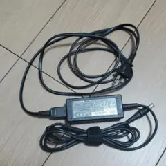 東芝 PA3241U-2ACA dynabook 充電器 純正0213-1755