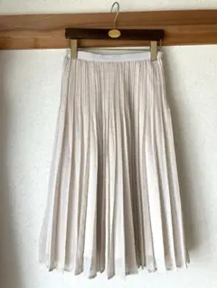 【美品】NATURAL BEAUTY ラメドット柄プリーツスカート