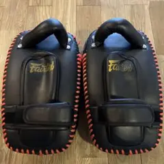 フェアテックス Fairtex 軽量キックミット