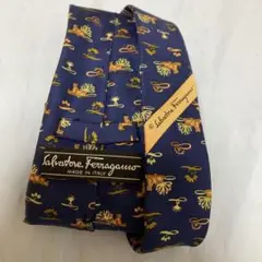 Salvatore Ferragamo フェラガモ　シルク　ネクタイ　タイガー
