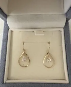 ジュエリーTSUTSUMI K10イエローゴールド ピアス