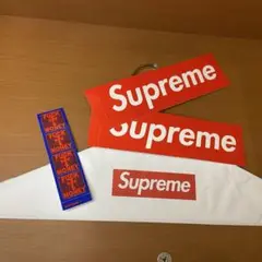 Supreme シュプリーム 24 FW week1ノベルティー　ハンガー