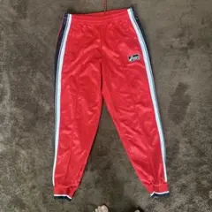 Item thumbnail for item 7d27f202-3a75-4011-884b-2005317f0aaf