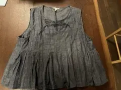 未使用　h&M 今季コレクション　デニムぺプラムトップス