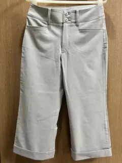 ビースリークロップドパンツ　サイズ28 ベージュ　タグ付き未使用