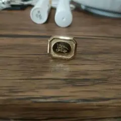 Burberry バーバリー カフス ゴールド　片方のみ