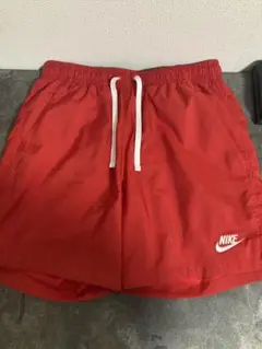 ナイキ NIKE ウーブン ショートパンツ 水陸両用 赤