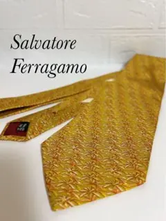 フェラガモ Salvatore Ferragamo ネクタイ　イエロー　黄緑
