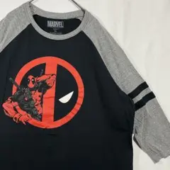 【MARVEL】デッドプールビッググラフィックラグラン２ラインテープ七分袖