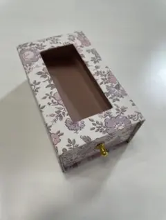 ハンドメイド　本　ケース　リバティ