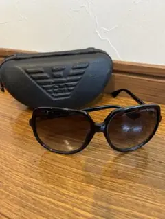 Emporio Armani ブラック サングラス ケース付き