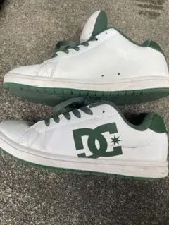 DC ホワイト グリーン スニーカー
