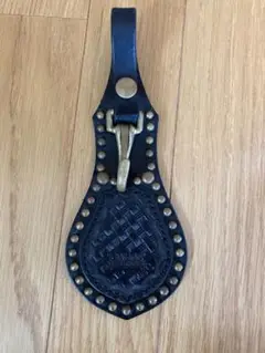 calee レザースタッズ ベルトループ