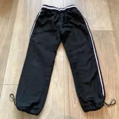 シャカシャカ ズボン パンツ 110 フリース 黒 パープル