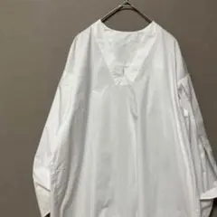 ルフトローブ　チュニック(S) ホワイトＶネックバルーンシルエットシンプル無地