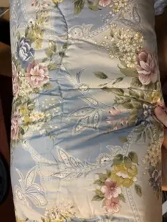 花柄掛け布団 140cm x 190cm