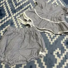 901: ストライプ柄フリルトップスとショートパンツセット