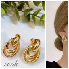 Item thumbnail for item e022d9a8-12a8-4aff-ac9d-edf8643dc704