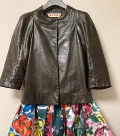 コンスエロのマルニ!ゴシックなパフスリーブが可愛い!クラックレザージャケット!