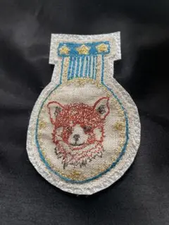 CORAL & TUSK アライグマの刺繍ワッペン