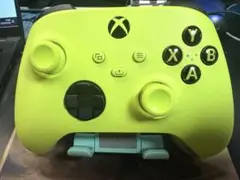 【純正品】Xbox ワイヤレス コントローラー (エレクトリック ボルト)