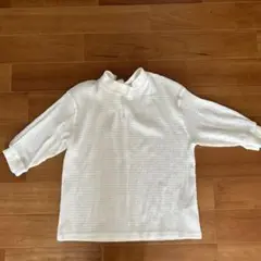 ホワイト ハイネック 後ろリボン付きシャツ