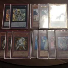 遊戯王　ライトロードマジシャンライラ　英語版　レリーフ　枠ズレエラー品　断捨離 ライトロード・マジシャン ライラ - トレーディングカード