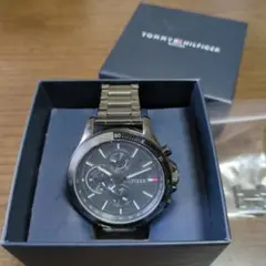 金曜日19時まで TOMMY HILFIGER 腕時計(箱なし︰500円引)
