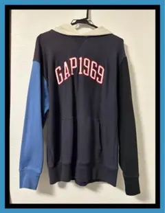 GAP パーカー　スウェット