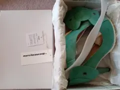 mercibeaucoup. グリーンスエードハイヒール　パンプス　ぞうパン