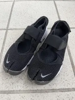 NIKE エアリフト