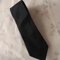 黒 ネクタイ