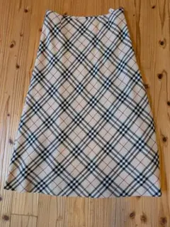 Burberry チェック柄 Aラインスカート