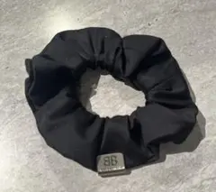 バレンシアガ　シュシュ　黒　美品 BALENCIAGA シュシュ HOLLI SCRUNCHIE S 766360 TZ1AL(505824162