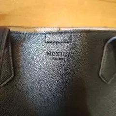 MONICA ブラック ショルダーバッグ