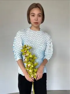 SANSeLF accordion zigzag tops