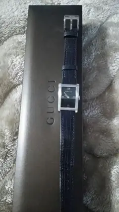 GUCCI グッチ レザーベルト 黒 時計 ブラック ウォッチ スクエア 四角