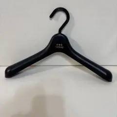 タトラス　ハンガー　黒　ブラック