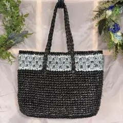 スズランテープ　ハンドメイド　黒とグレーのトートバッグ