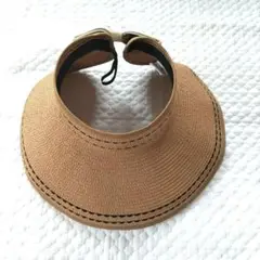 お出かけに便利な折りたたみ式ストロー サンバイザー　リボン付きベージュ　美品