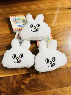 【新品】バニーコンビニ　ぺたこっとポーチ 3個セット